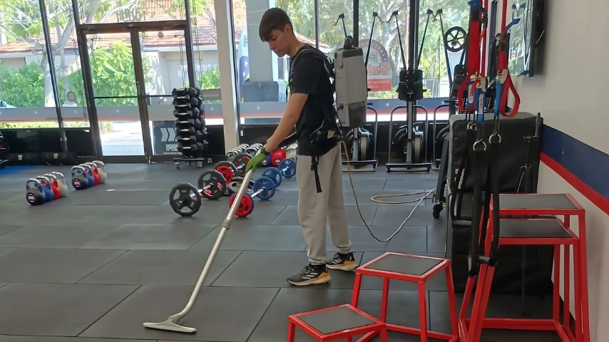 How to Keep Health and Fitness Facilities Spotless